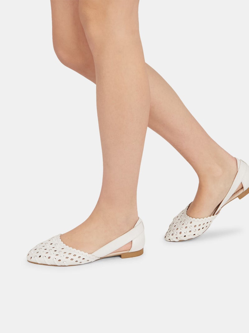 Ballerines en cuir BATA Blanc - Kiabi