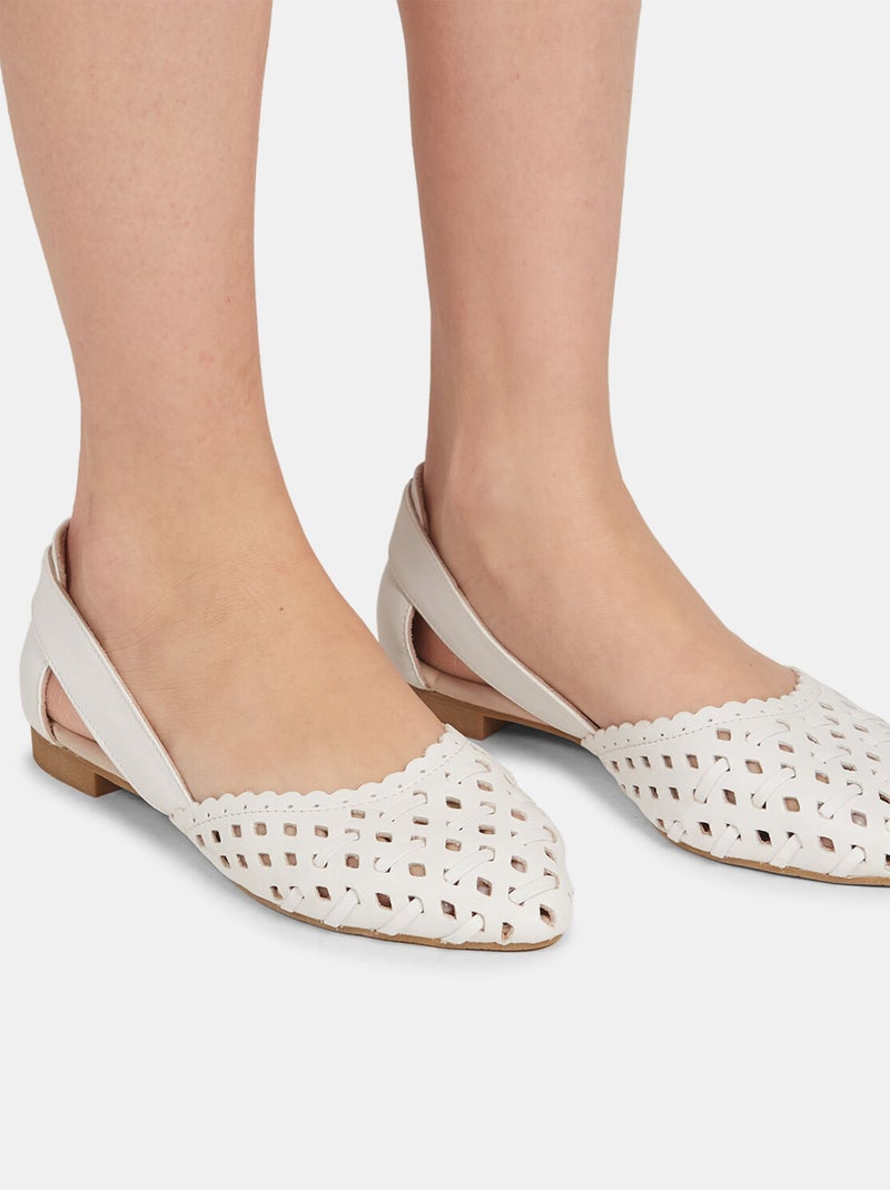 Ballerines en cuir BATA Blanc - Kiabi