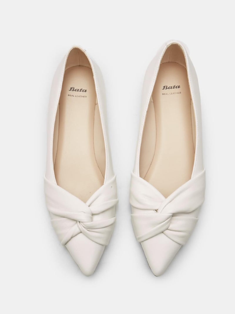 Ballerines en cuir BATA Blanc - Kiabi
