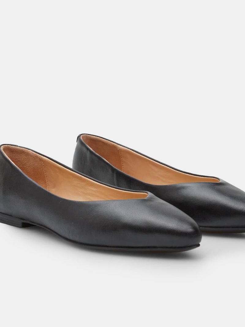 ballerines en cuir BATA Noir - Kiabi