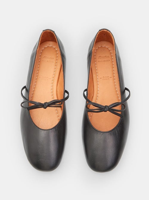Ballerines en cuir confortables  avec noeud Bata - Kiabi