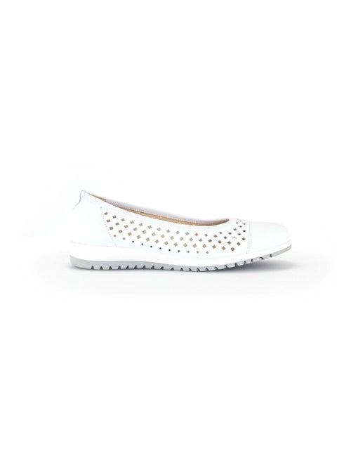Ballerines  en cuir lisse - Kiabi