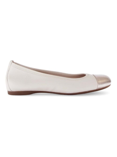 Ballerines  en cuir lisse - Kiabi