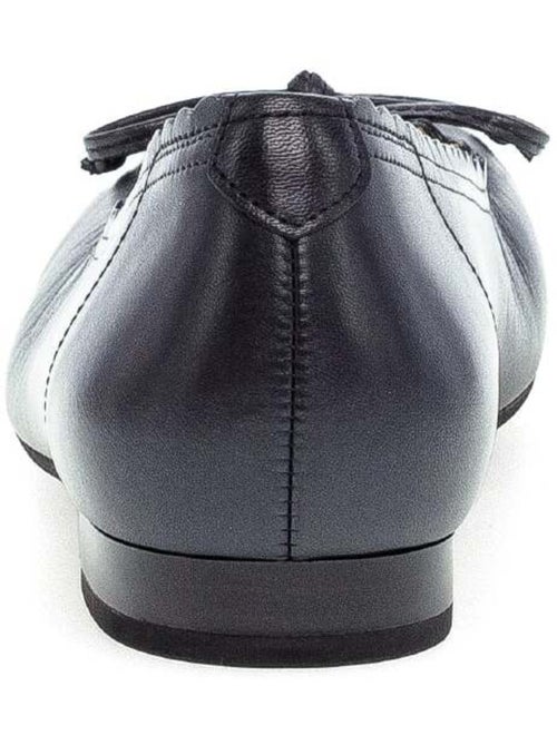 Ballerines  en cuir lisse - Kiabi