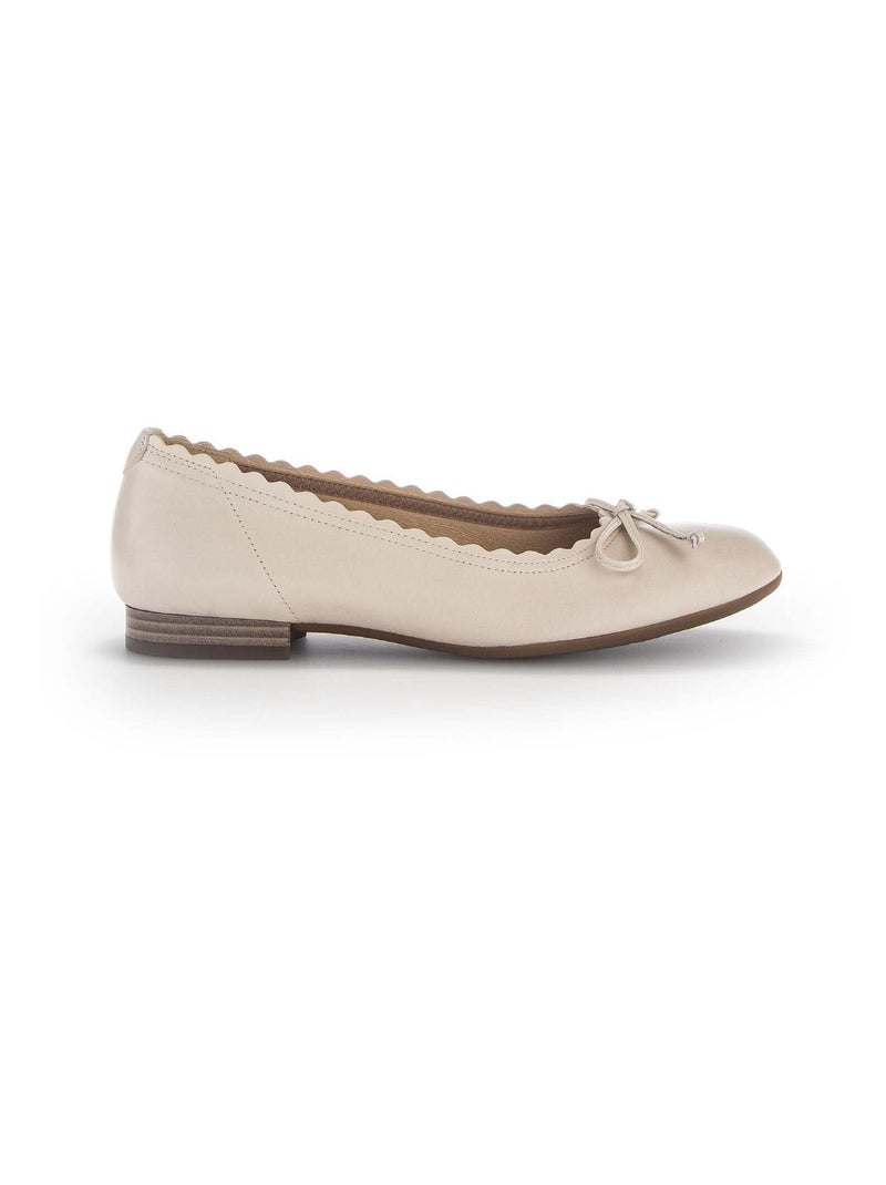 Ballerines  en cuir lisse Gabor Ecru - Kiabi