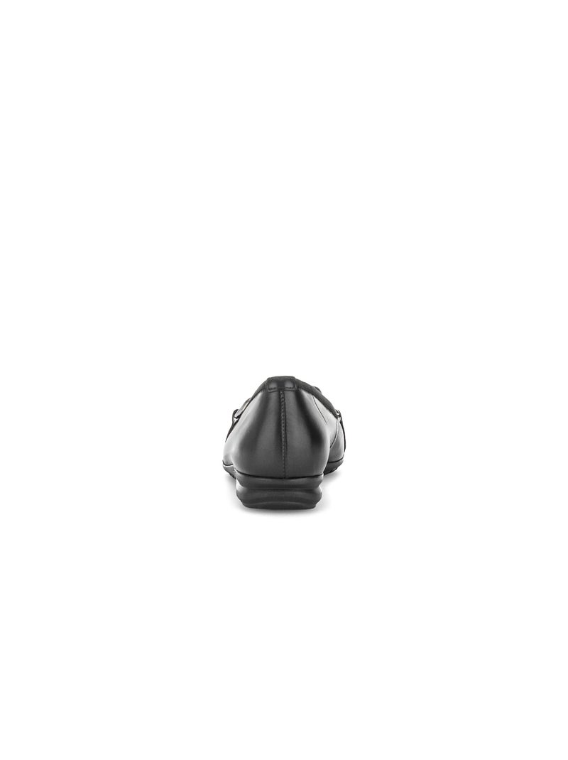 Ballerines  en cuir lisse Noir - Kiabi