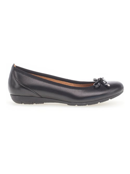 Ballerines  en cuir lisse - Kiabi