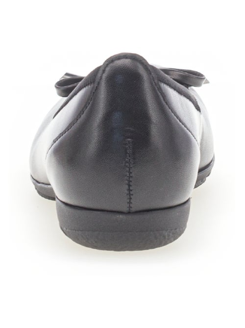 Ballerines  en cuir lisse - Kiabi