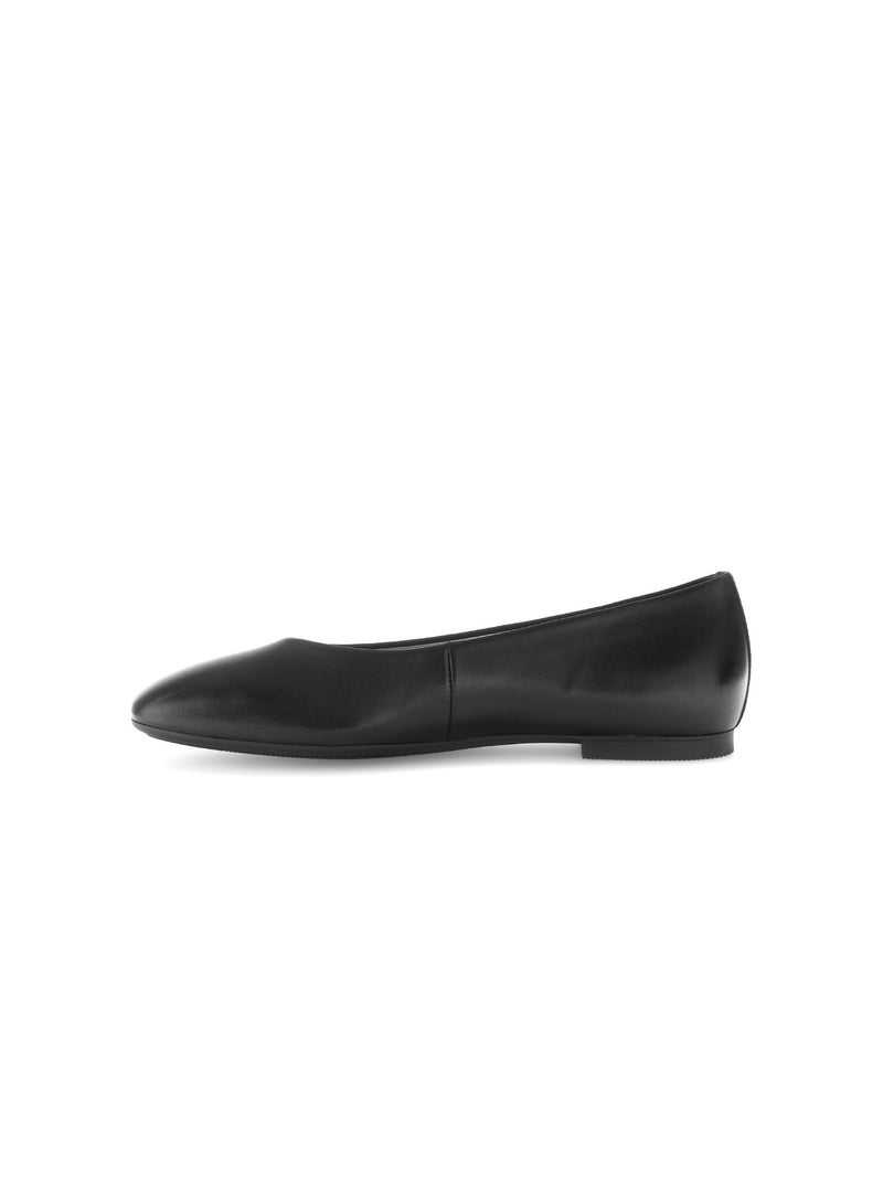 Ballerines  en cuir lisse Noir - Kiabi
