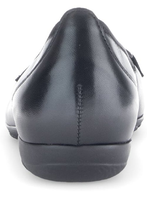 Ballerines  en cuir lisse - Kiabi