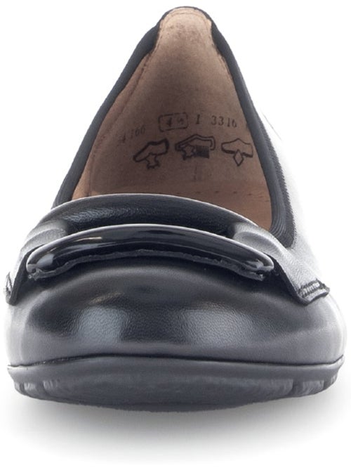 Ballerines  en cuir lisse - Kiabi