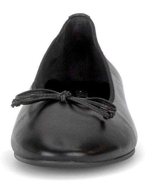 Ballerines  en cuir lisse - Kiabi