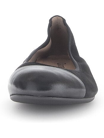 Ballerines en cuir velours
