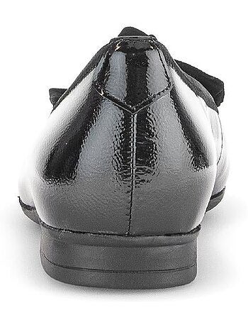 Ballerines en cuir vernis