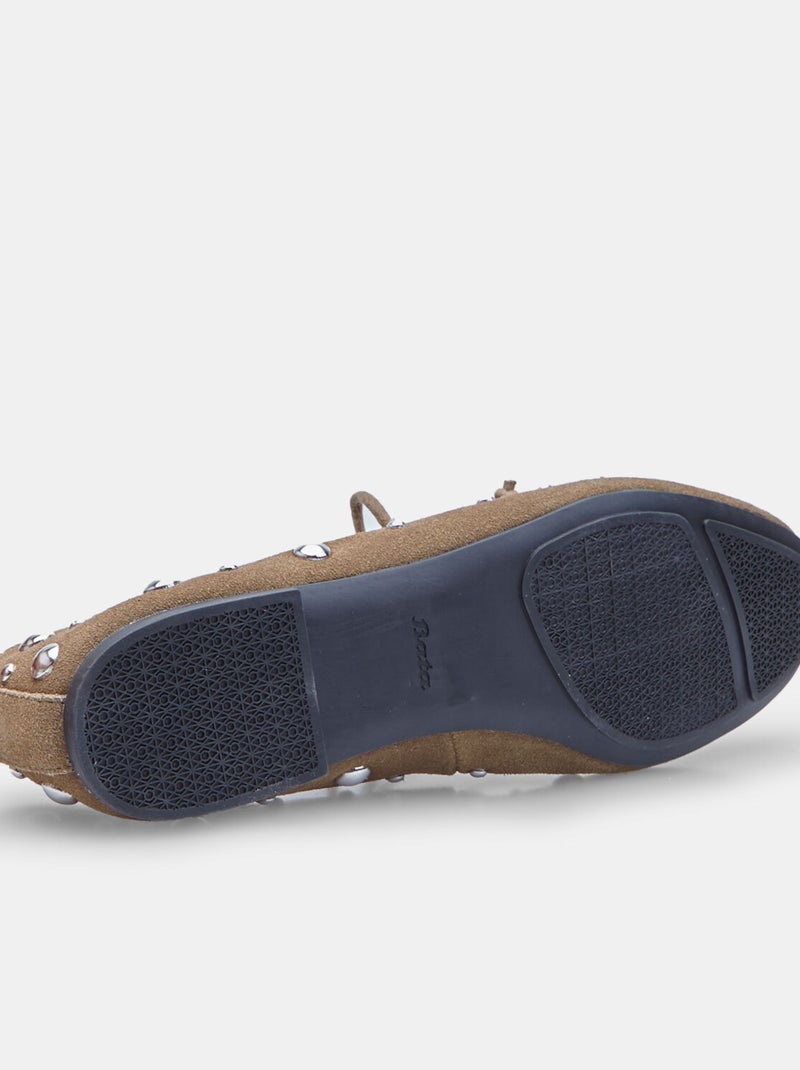 Ballerines en daim  avec nœud et clous Bata Beige - Kiabi
