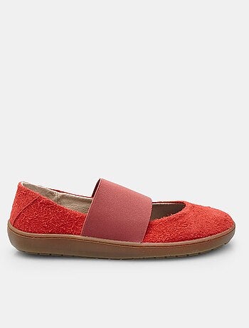 Ballerines en daim BATA