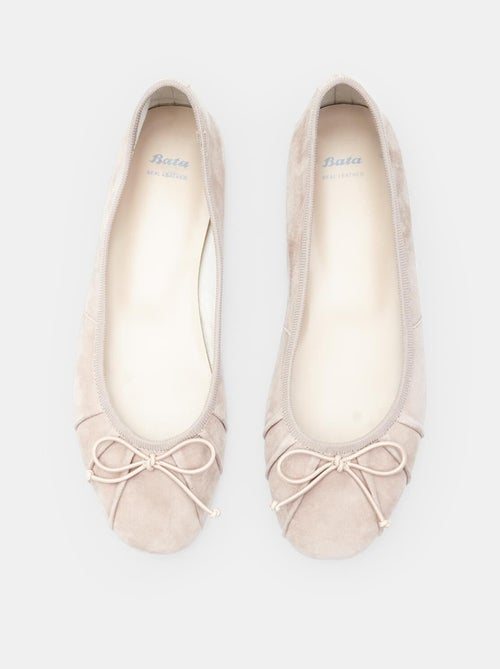 Ballerines en daim confortables  BATA - Kiabi