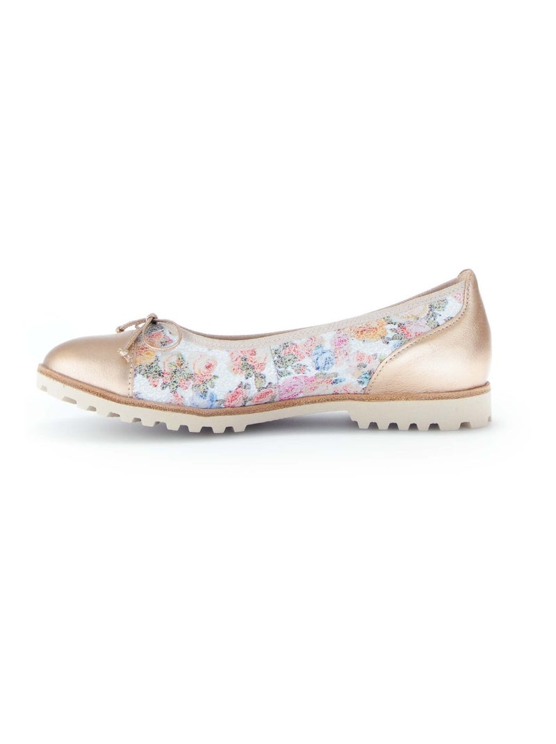 Ballerines fleuries en cuir lisse Multicolore - Kiabi