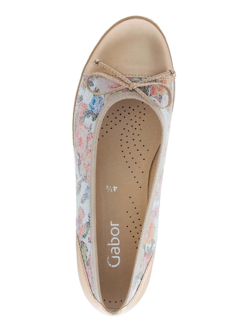 Ballerines fleuries en cuir lisse Multicolore - Kiabi