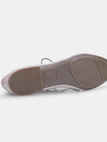 Ballerines froncées avec noeud bata