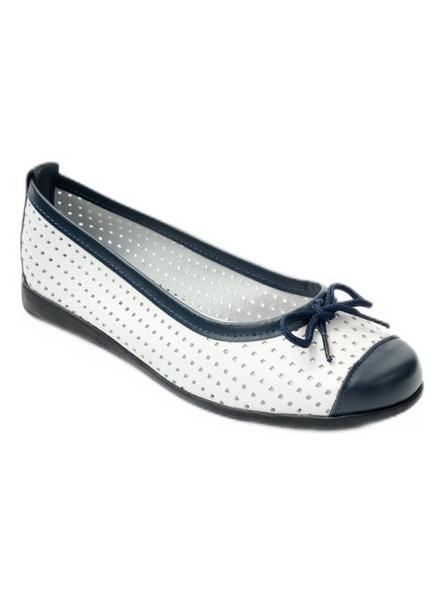Ballerines largeur confort cuir perforé - Afibel - Kiabi