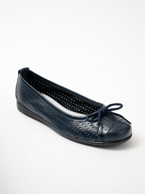 Ballerines largeur confort cuir perforé - Afibel - Kiabi