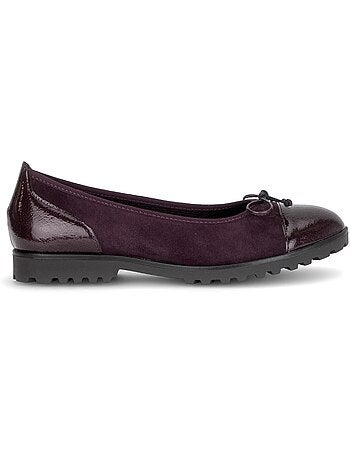 Ballerines merlot en nubuck et vernis