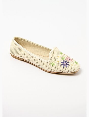 Ballerines ouvertes textile brodé talon plat