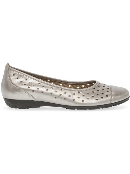 Ballerines perforées  en cuir métallisé - Kiabi