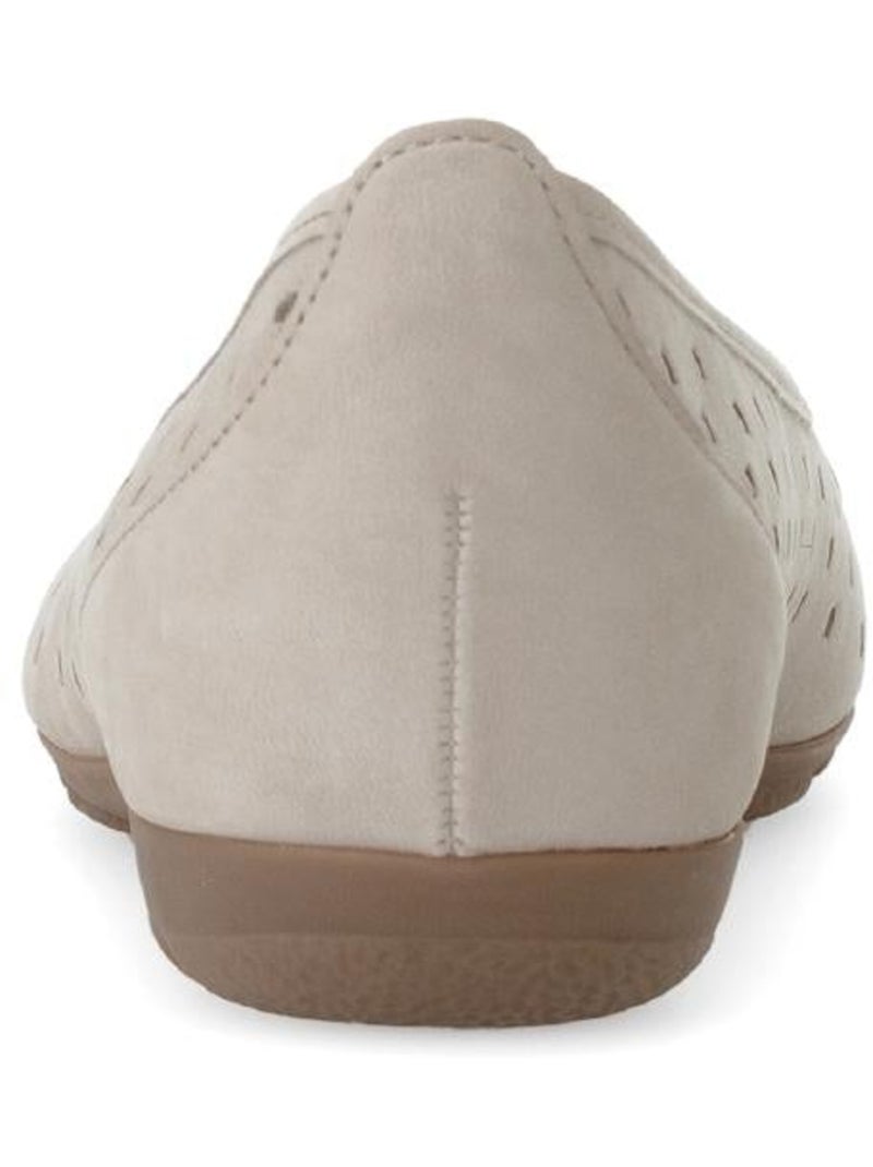 Ballerines perforées  en Nubuck Beige - Kiabi