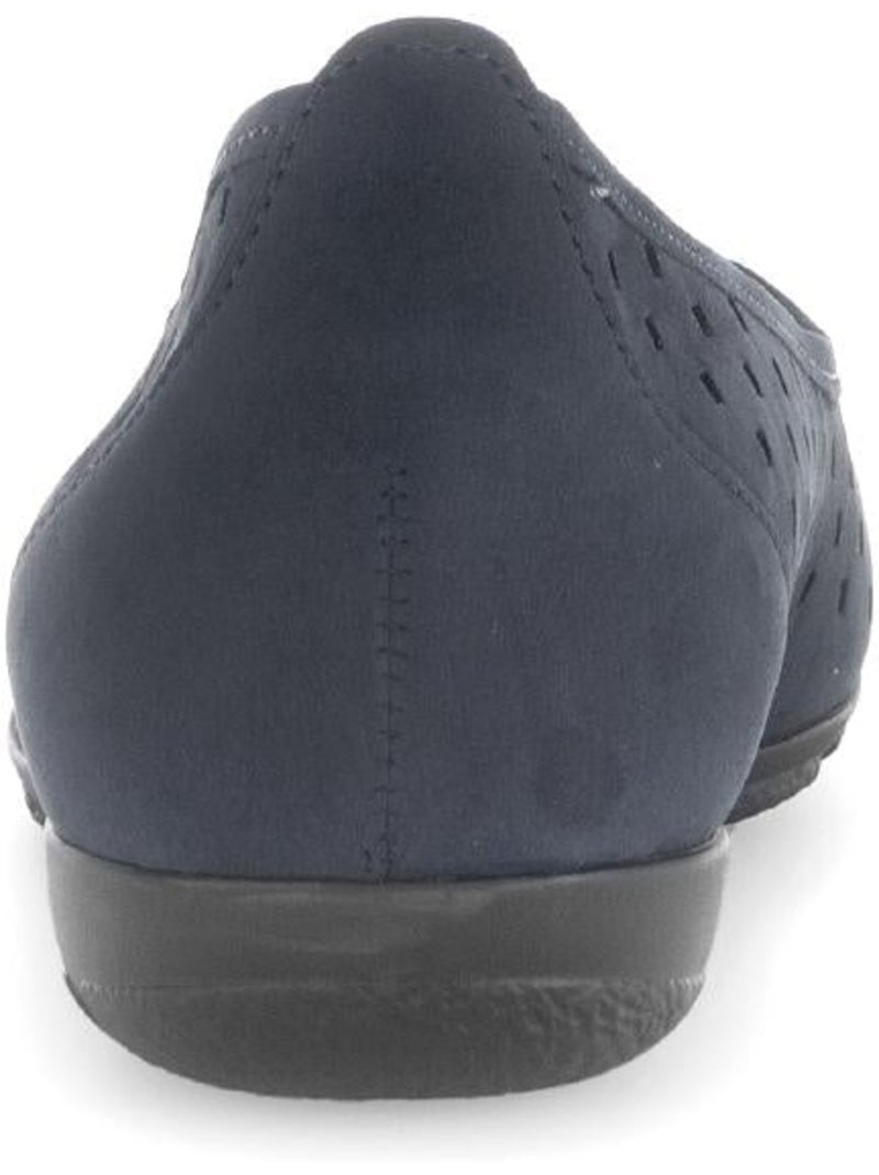 Ballerines perforées  en Nubuck Bleu - Kiabi