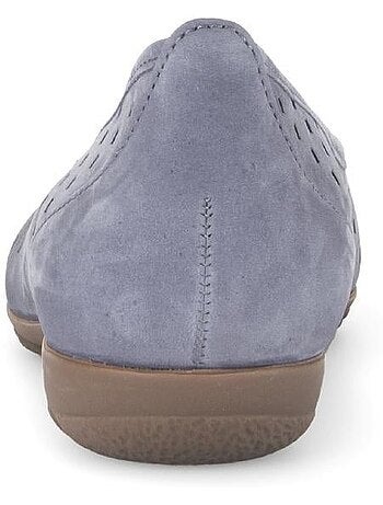 Ballerines perforées en Nubuck
