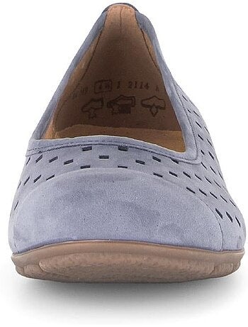Ballerines perforées en Nubuck