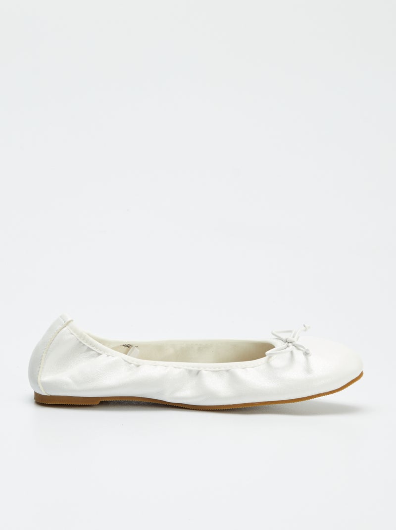Ballerines plates Blanc - Kiabi