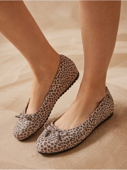 Ballerines plates en cuir - PEDICONFORT - Kiabi