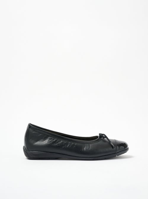Ballerines souples en cuir largeur confort - Kiabi Ballerines souples en cuir largeur confort - Kiabi