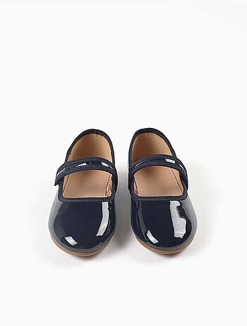 Ballerines vernies avec fermeture à scratch