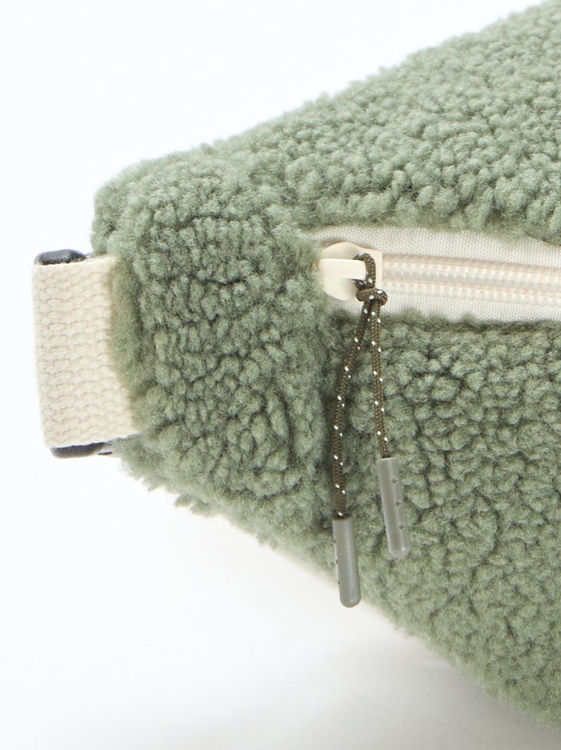 Banane unie effet moutonné 27x15 cm Vert - Kiabi