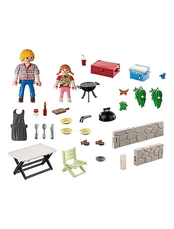 Barbecue avec papa et enfant