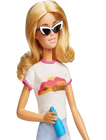 Barbie Coffret Poupée Malibu en Voyage avec Chiot