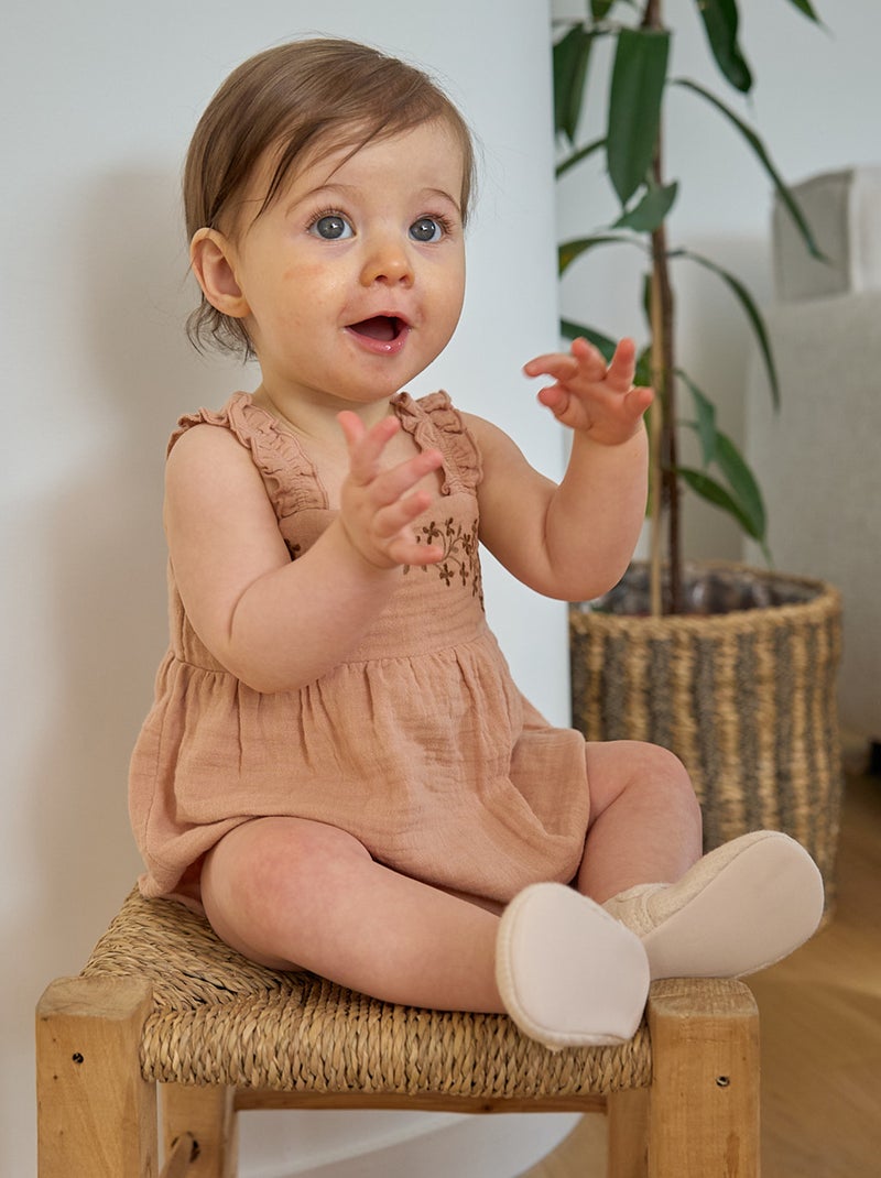 Barboteuse à bretelles avec broderies anglaises ROSE - Kiabi