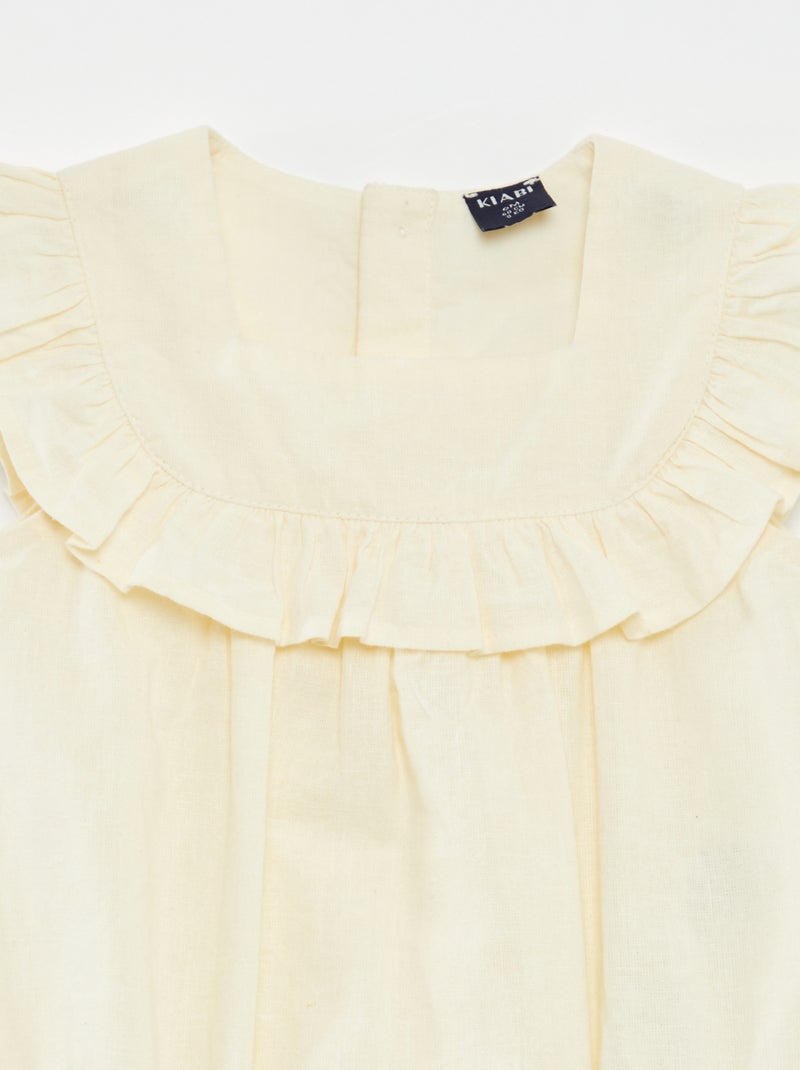 Barboteuse avec plastron volantée beige - Kiabi