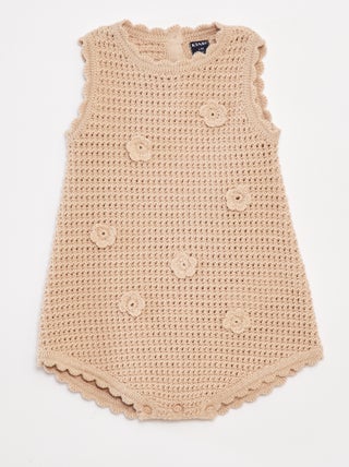Barboteuse en tricot avec fleurs