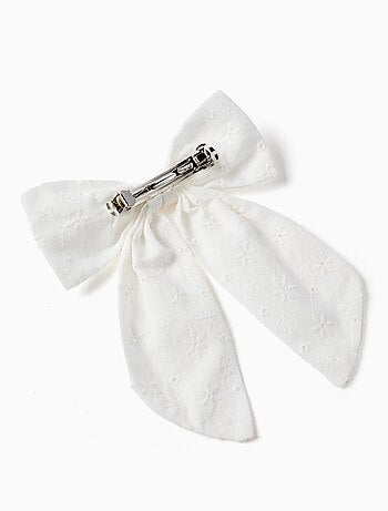 Barrette à nœud en broderie anglaise