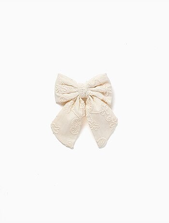 Barrette avec nœud et broderie