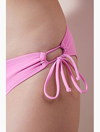 Bas de bikini femme avec anneau penti