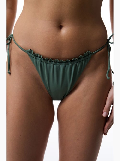 Bas de bikini taille basse à nouer super frill penti - Kiabi Bas de bikini taille basse à nouer super frill penti - Kiabi