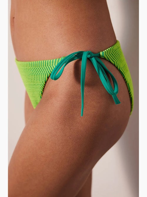 Bas de bikini texturé fresno penti - Kiabi Bas de bikini texturé fresno penti - Kiabi
