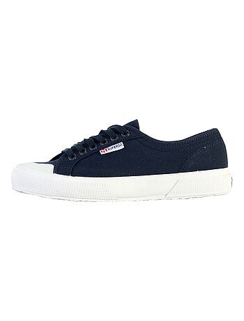 Basket à lacet Superga