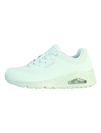 Baskets Uno Frosty Kicks